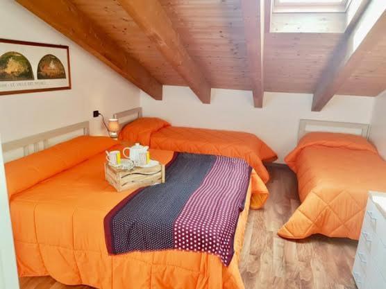 Casa Vacanza Zaira & Claudio Pianello Del Lario Buitenkant foto